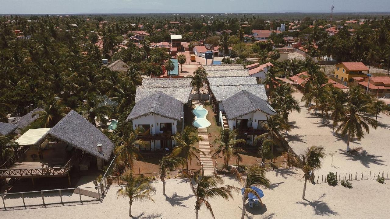 Ap. Peixe Boi Pe Na Areia Com Vista Frontal E Total Para O Mar Barra Grande  Exteriör bild